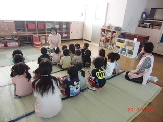 こばと保育所5月.JPG